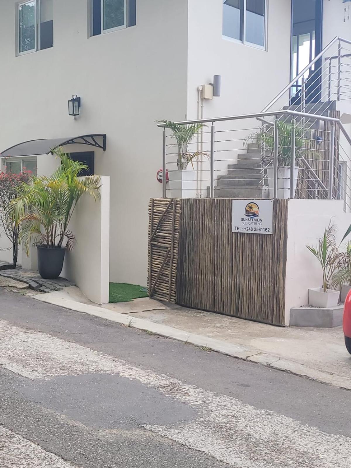 日落景自助公寓 昂斯布瓦洛 外观 照片